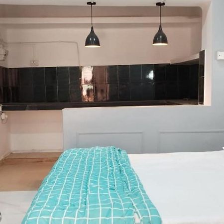 Janki Kunj Varanasi- 3 Room Home Exterior foto